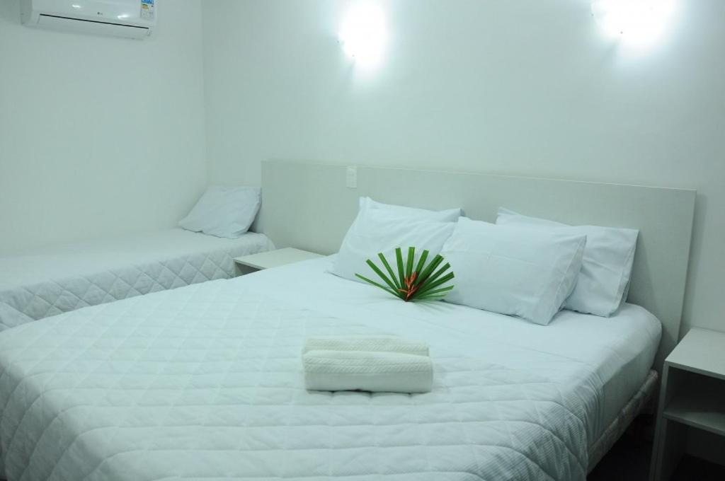 Hotel Ponta De Pedras Pontas de Pedra Экстерьер фото