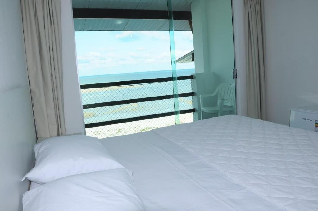 Hotel Ponta De Pedras Pontas de Pedra Экстерьер фото